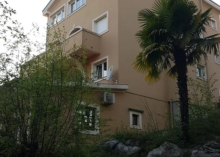 Kuca Za Odmor Vladimir * ماتولي
